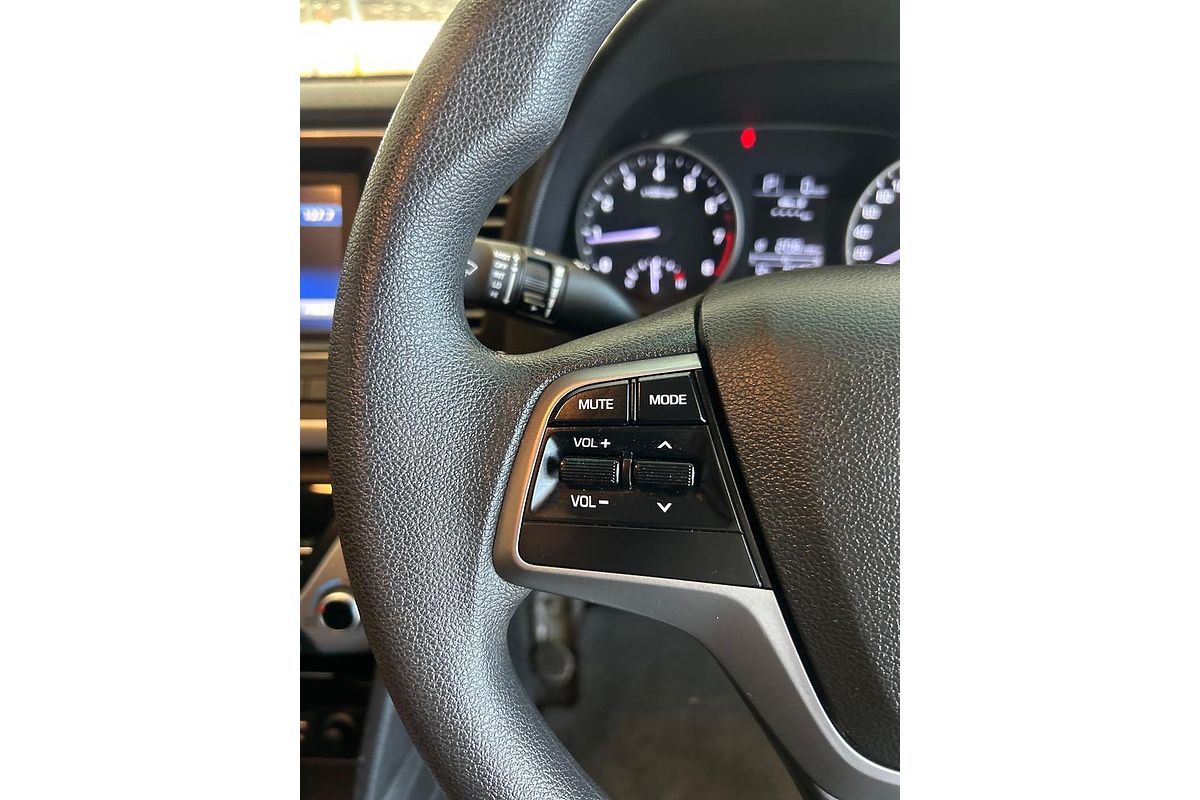 2018 Hyundai Elantra Active AD