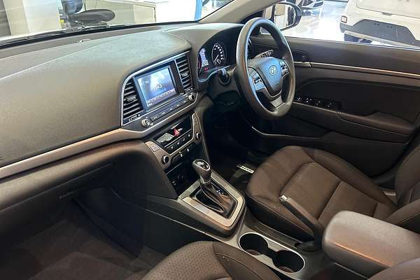 2018 Hyundai Elantra Active AD