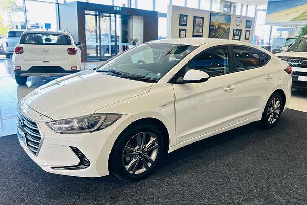 2018 Hyundai Elantra Active AD