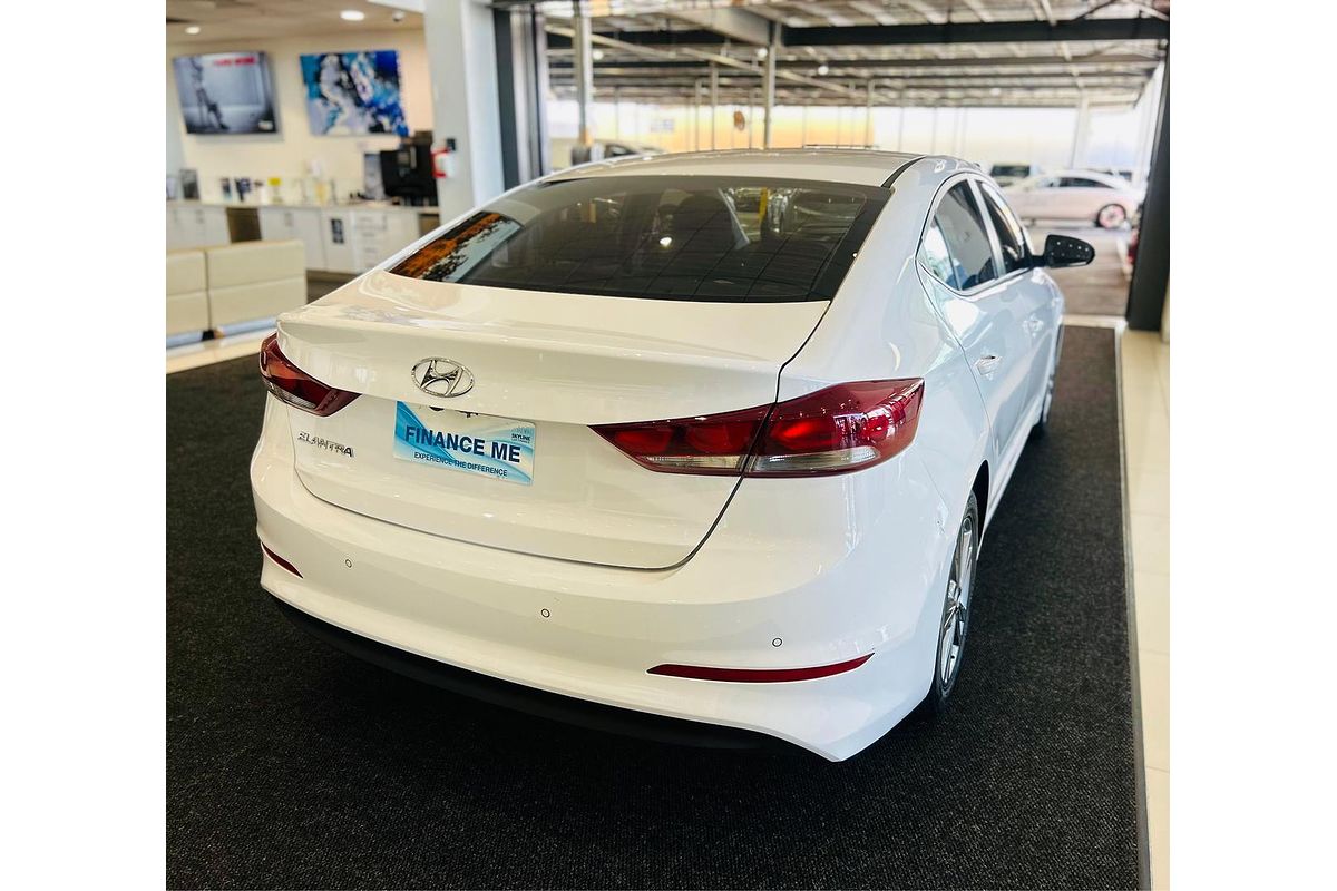 2018 Hyundai Elantra Active AD