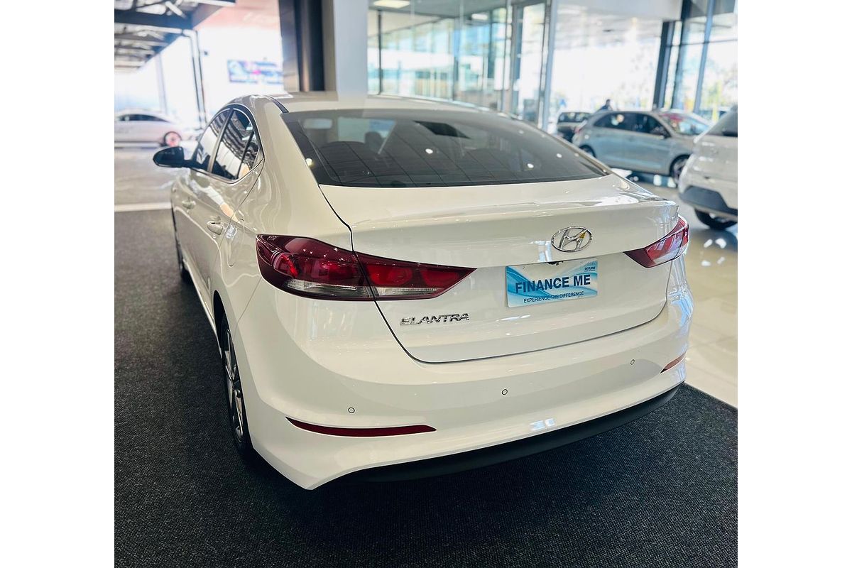 2018 Hyundai Elantra Active AD