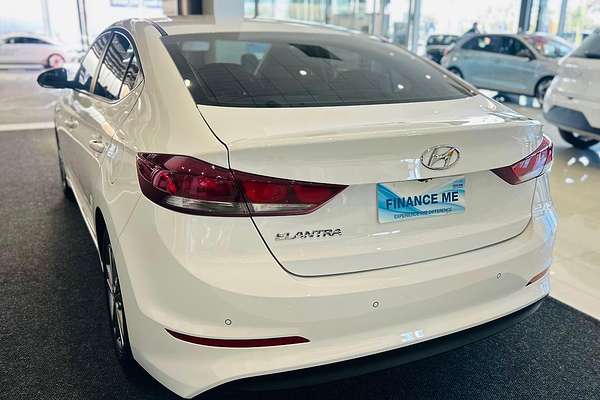 2018 Hyundai Elantra Active AD