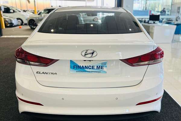 2018 Hyundai Elantra Active AD