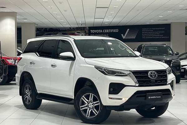 2024 Toyota Fortuner GXL GUN156R
