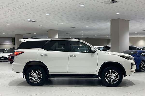 2024 Toyota Fortuner GXL GUN156R