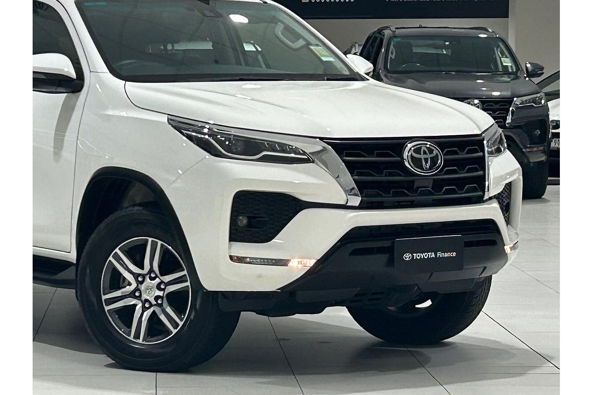 2024 Toyota Fortuner GXL GUN156R