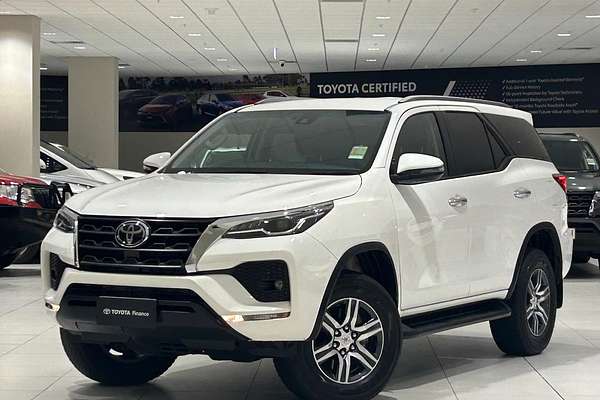 2024 Toyota Fortuner GXL GUN156R