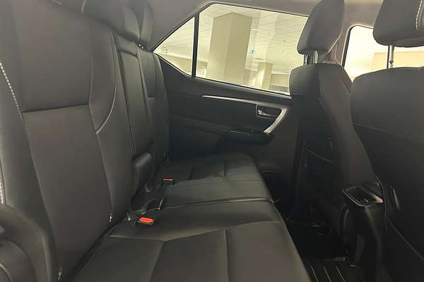 2024 Toyota Fortuner GXL GUN156R