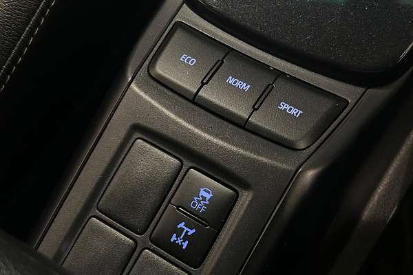 2024 Toyota Fortuner GXL GUN156R