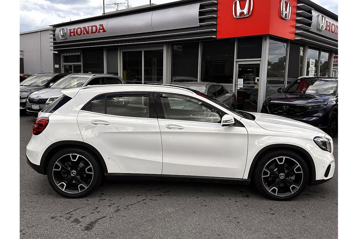 2018 Mercedes-Benz GLA-Class GLA250 X156