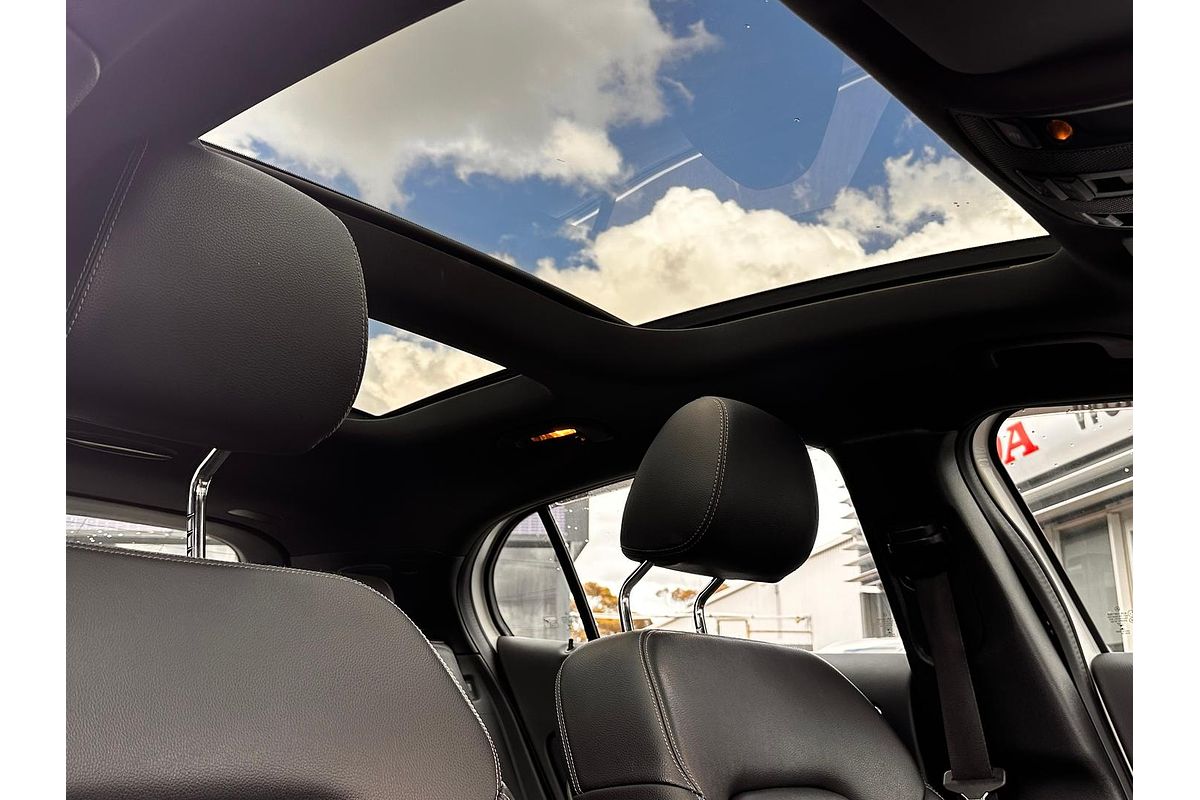 2018 Mercedes-Benz GLA-Class GLA250 X156
