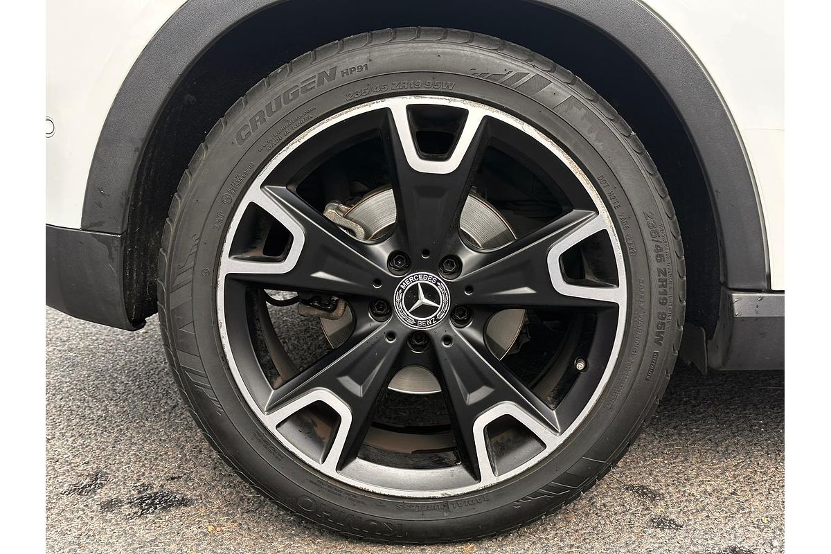 2018 Mercedes-Benz GLA-Class GLA250 X156