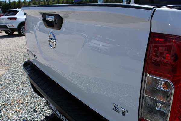 2019 Nissan Navara ST D23 Series 3 4X4