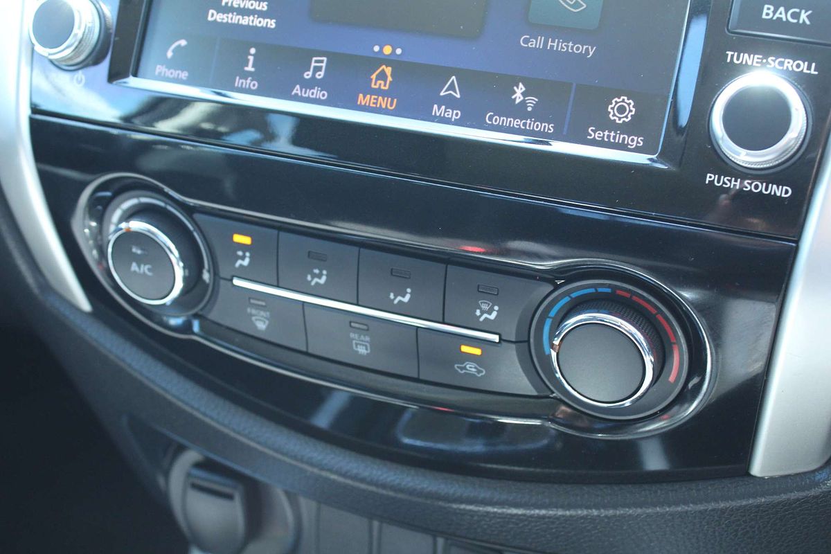 2019 Nissan Navara ST D23 Series 3 4X4