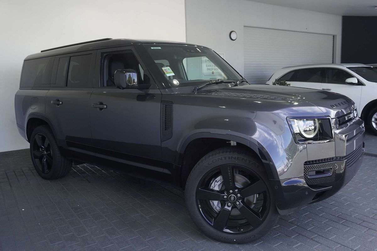 2024 Land Rover Defender 130 D350 X-Dynamic SE L663