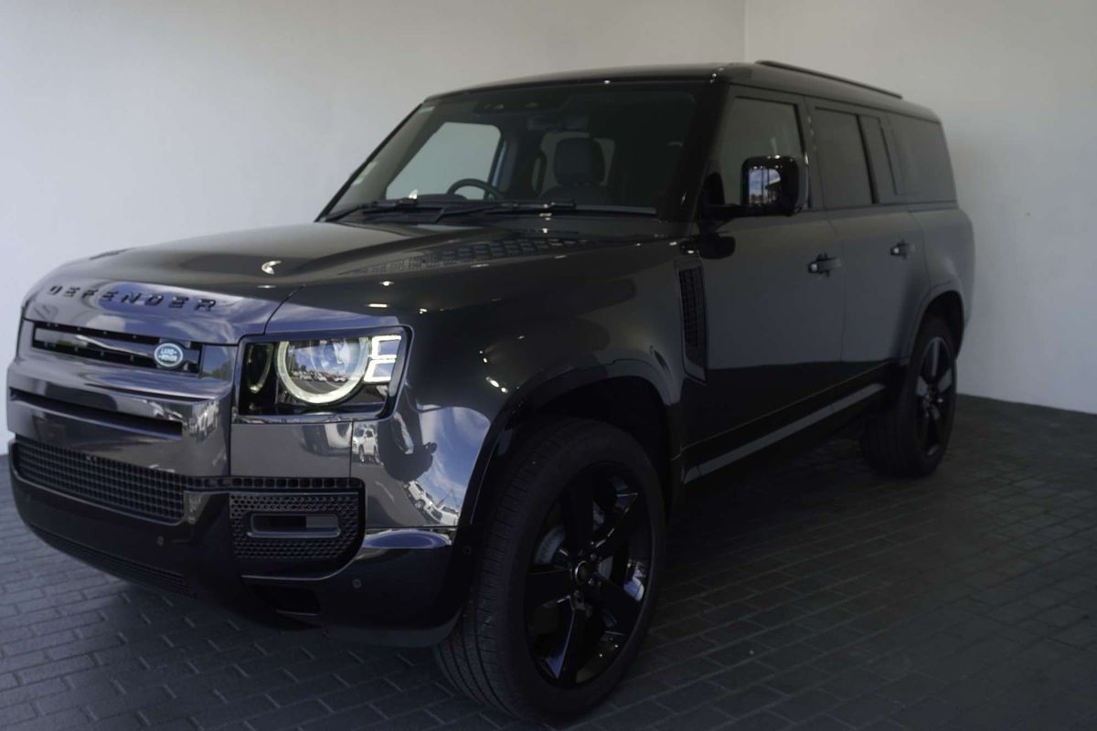 2024 Land Rover Defender 130 D350 X-Dynamic SE L663