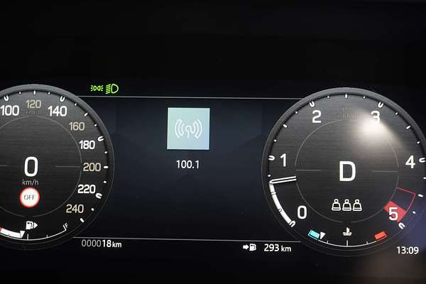 2024 Land Rover Defender 130 D350 X-Dynamic SE L663