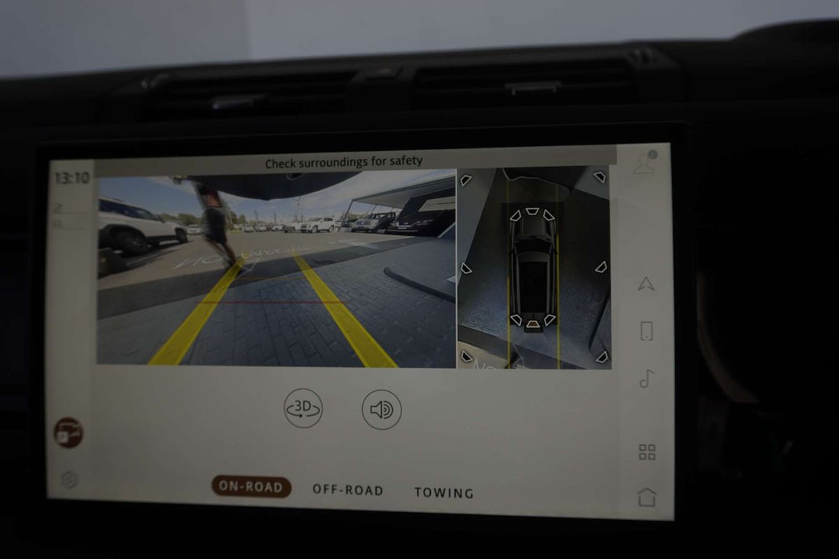 2024 Land Rover Defender 130 D350 X-Dynamic SE L663