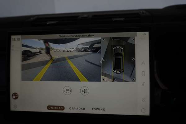 2024 Land Rover Defender 130 D350 X-Dynamic SE L663