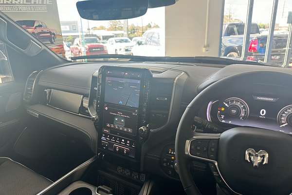 2025 RAM 1500 Laramie Sport Hurricane SO RamBox DT 4X4 SWB