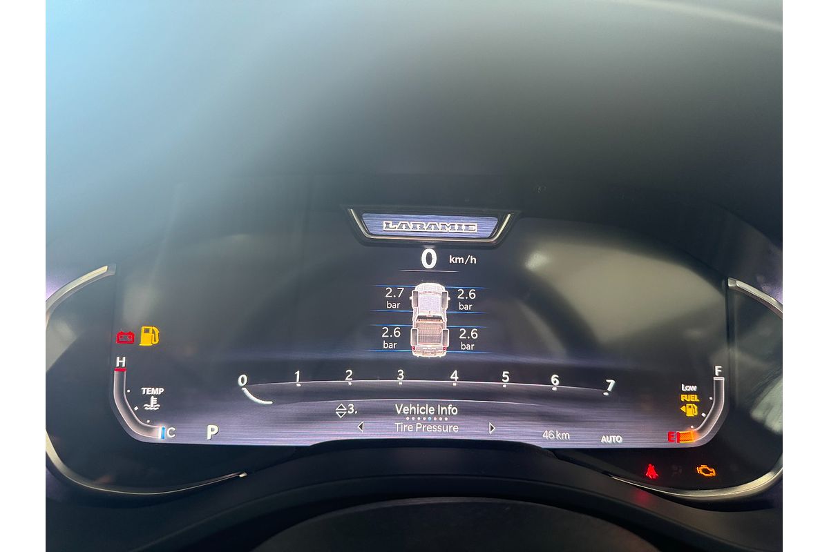 2025 RAM 1500 Laramie Sport Hurricane SO RamBox DT 4X4 SWB