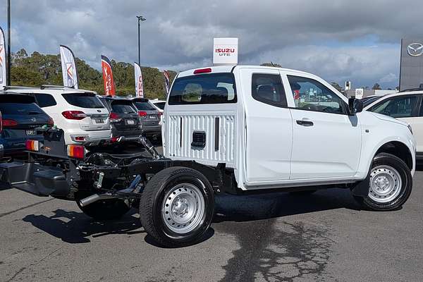 2025 Isuzu D-MAX SX 4X4