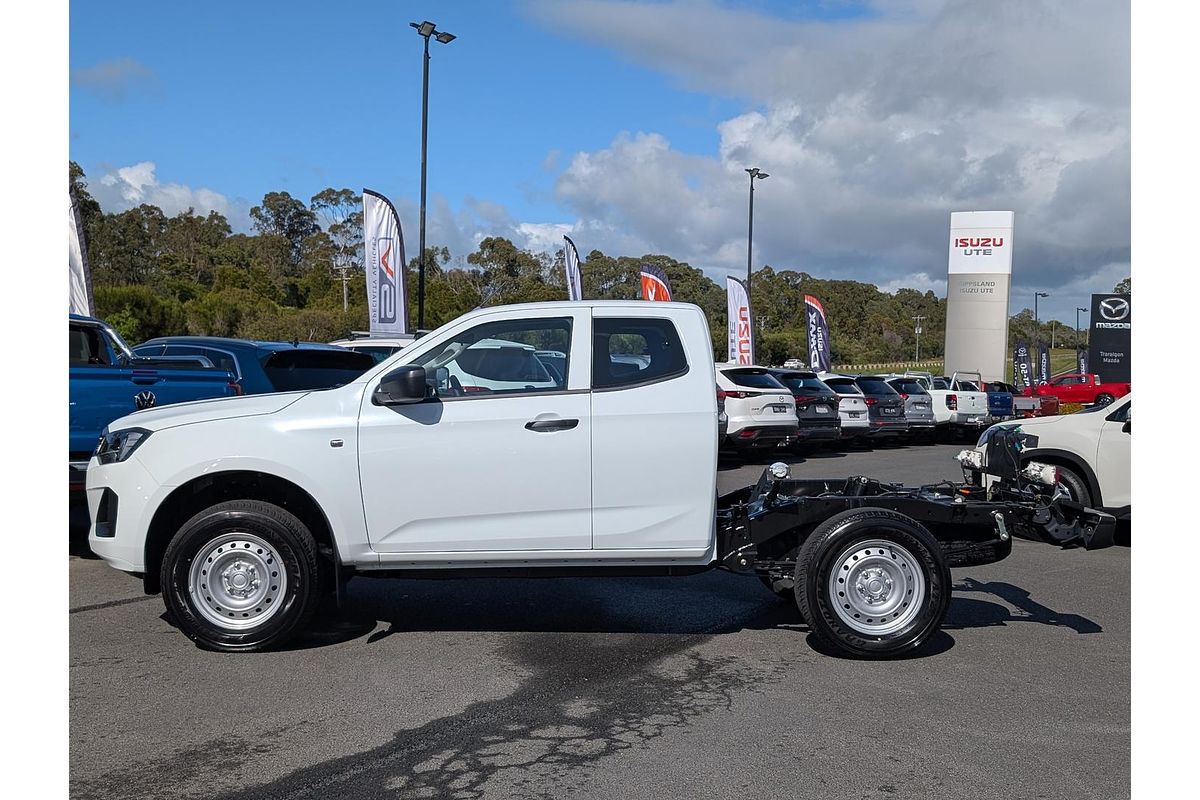 2025 Isuzu D-MAX SX 4X4
