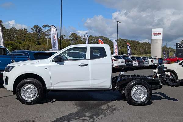 2025 Isuzu D-MAX SX 4X4
