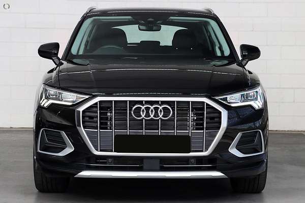 2025 Audi Q3 35 TFSI F3