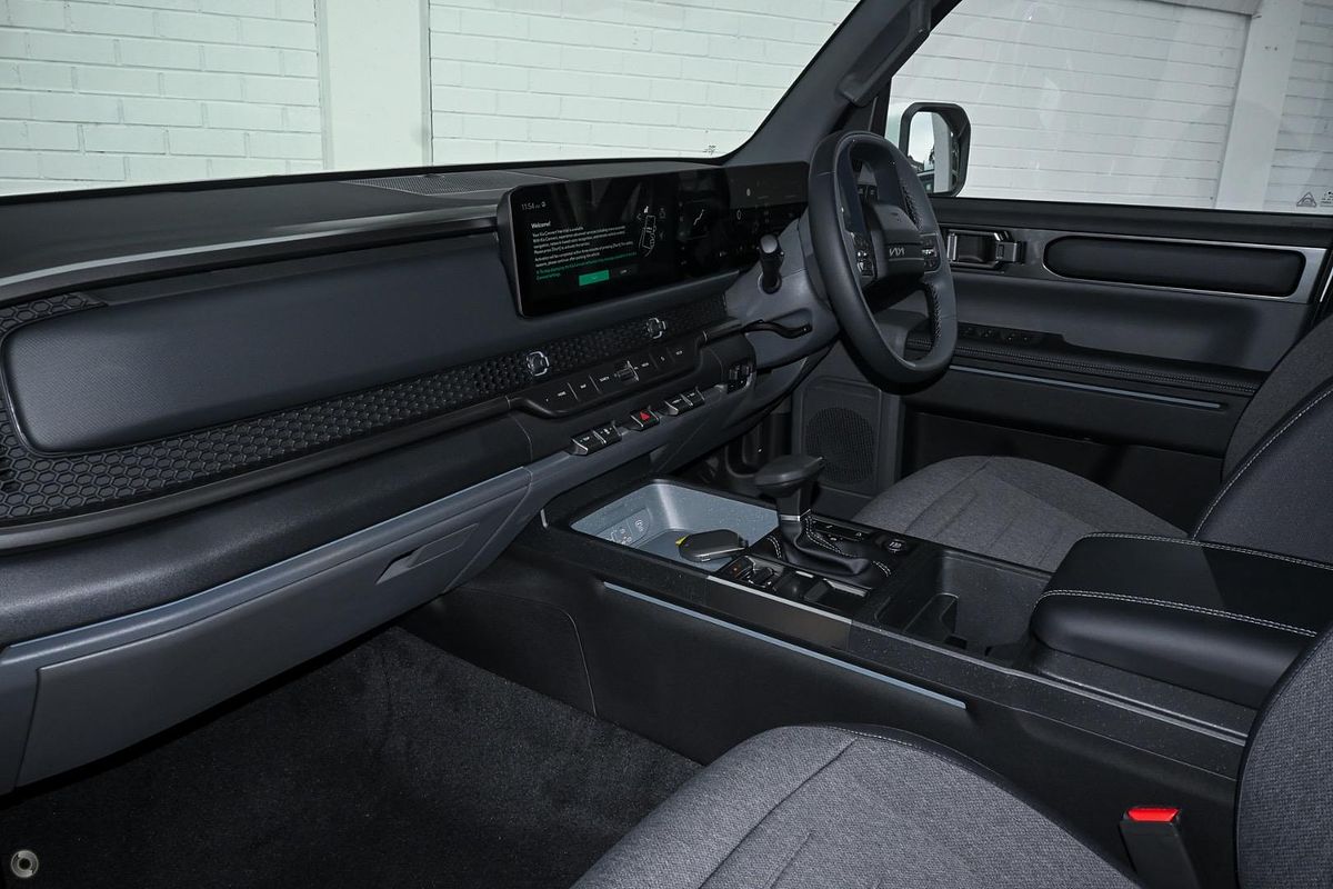 2025 Kia Tasman SX TK 4X4