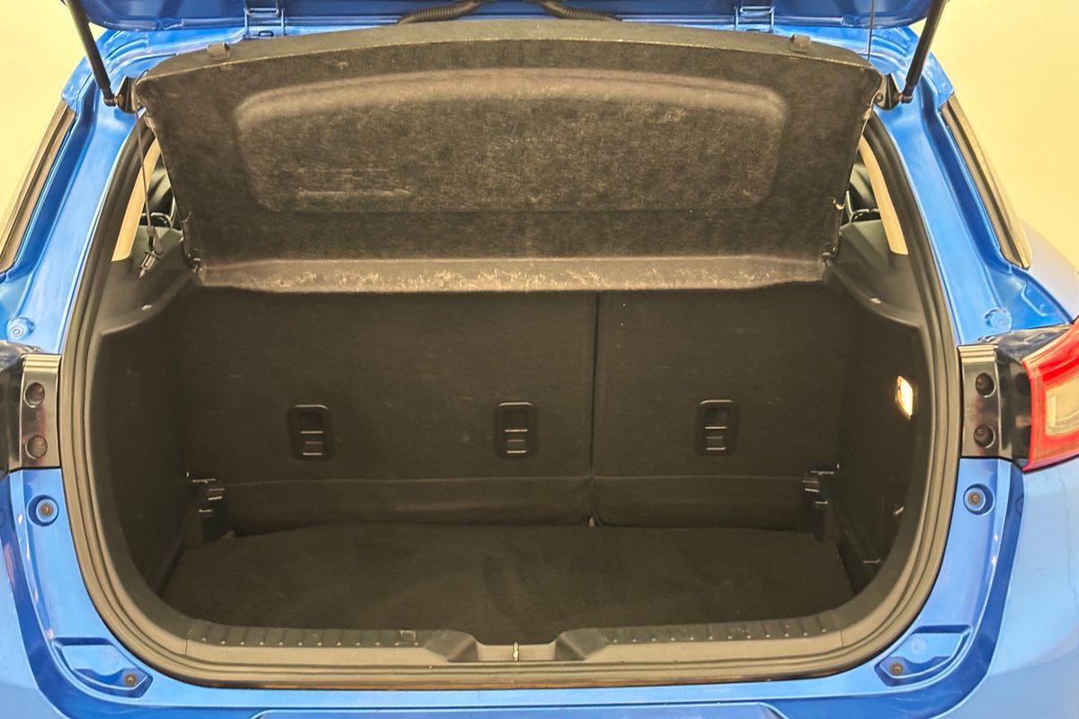 Mazda CX-3 B 6MAN STOURING PETROL FWD
