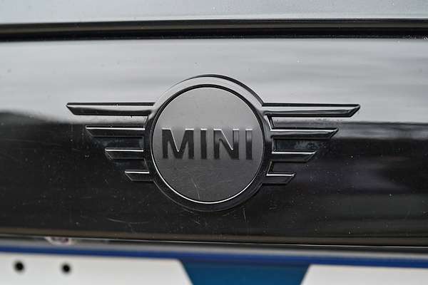 2024 MINI Cooper S Classic F66