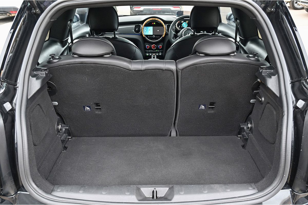 2024 MINI Cooper S Classic F66