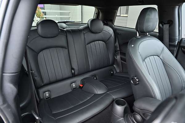 2024 MINI Cooper S Classic F66