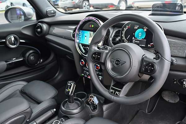 2024 MINI Cooper S Classic F66