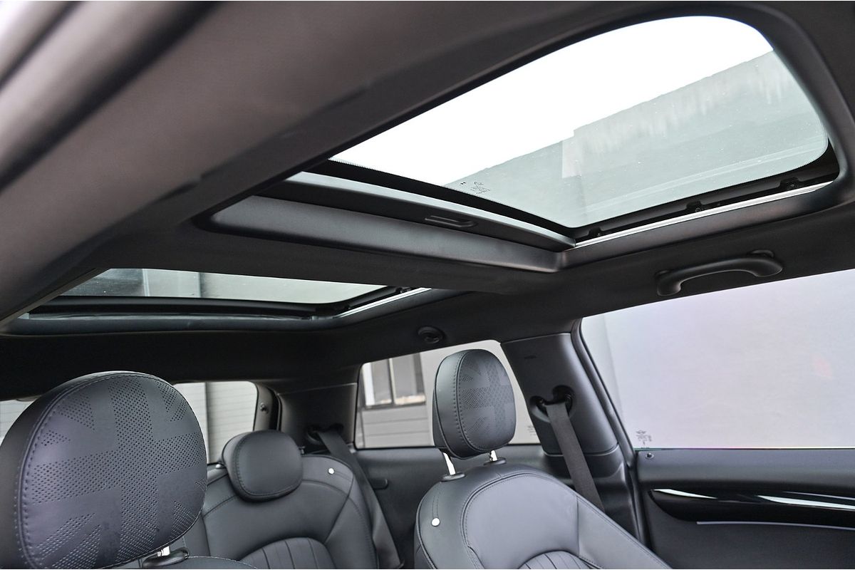 2024 MINI Cooper S Classic F66