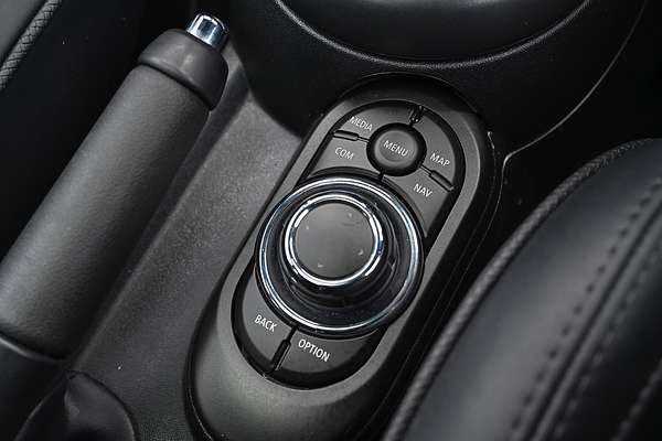 2024 MINI Cooper S Classic F66