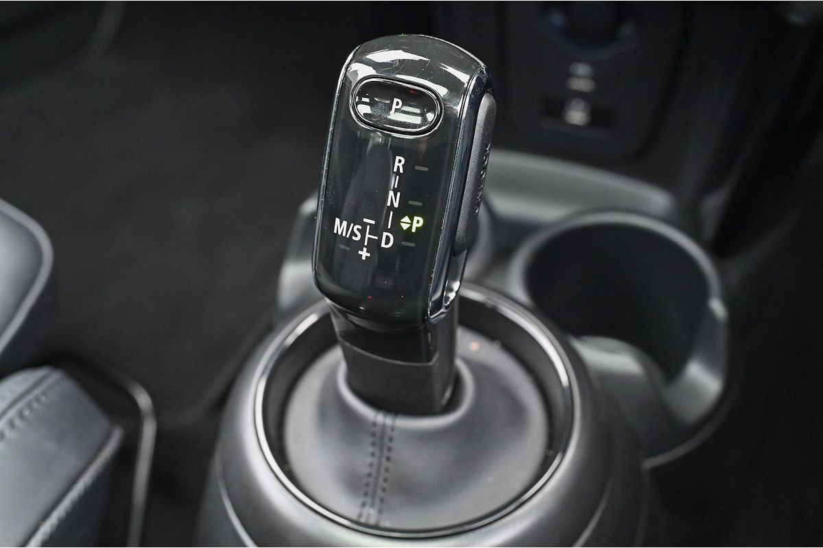 2024 MINI Cooper S Classic F66