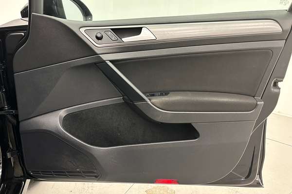 2014 Volkswagen Golf 90TSI 7