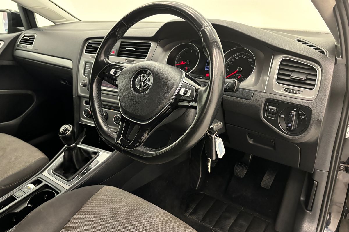 2014 Volkswagen GOLF 90 TSI 6 SP MANUAL 5D HATCHBACK T4