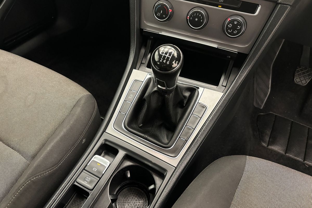 2014 Volkswagen GOLF 90 TSI 6 SP MANUAL 5D HATCHBACK T4