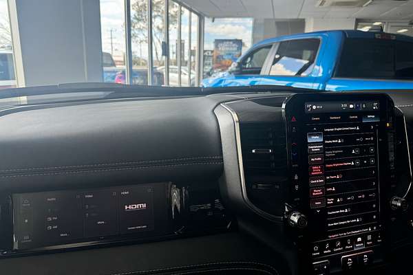 2025 RAM 1500 Laramie Sport Hurricane SO RamBox DT 4X4 SWB