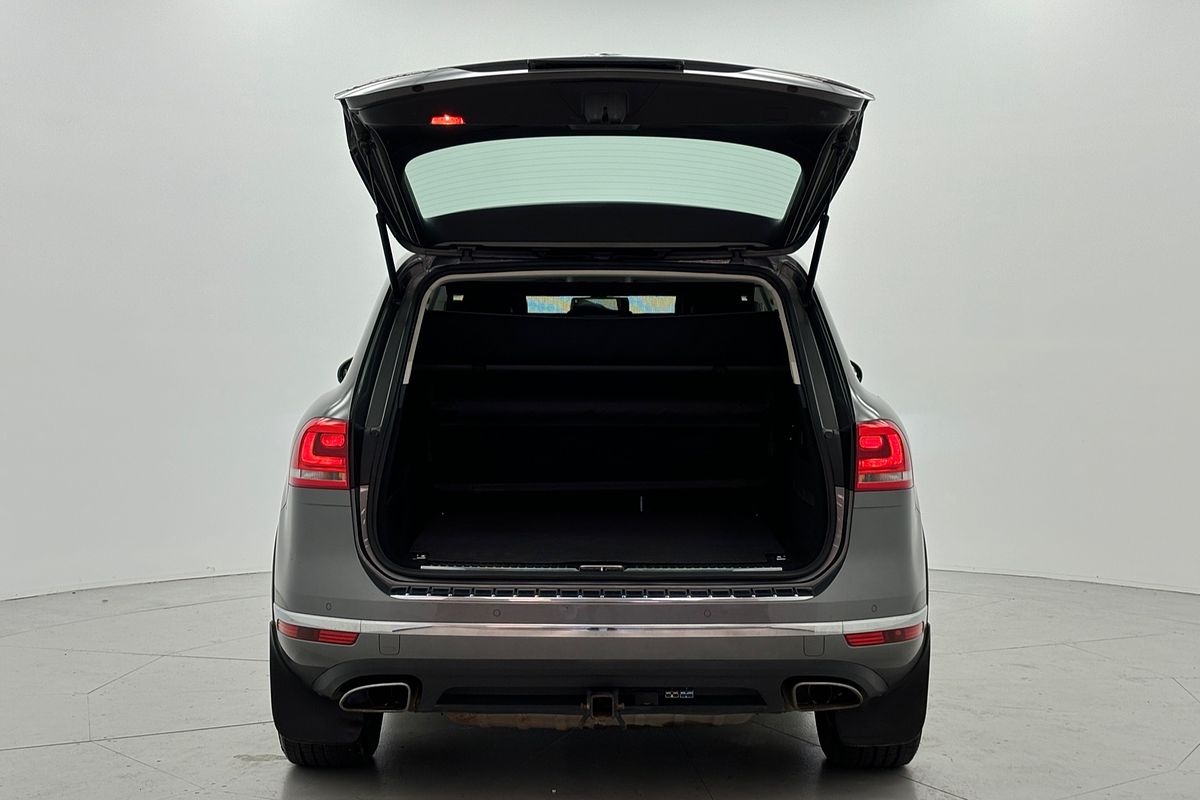 2016 Volkswagen TOUAREG 150 TDI 8 SP AUTOMATIC 4D WAGON DTV6 DIESEL