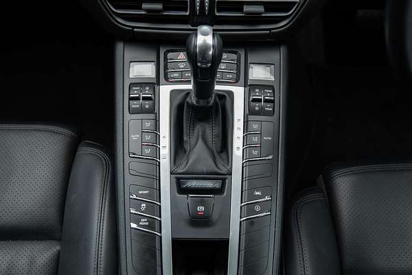 2020 Porsche Macan  95B