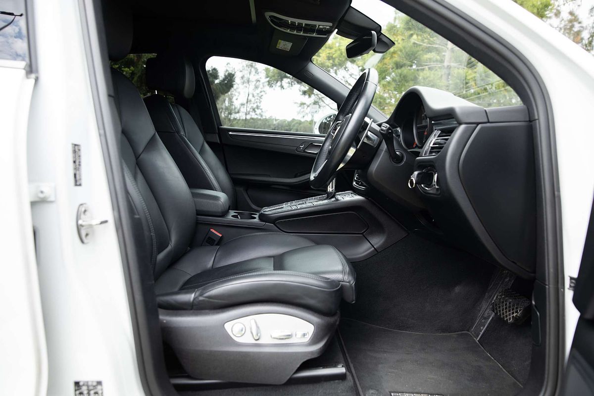2020 Porsche Macan  95B