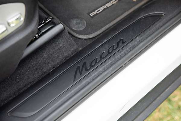 2020 Porsche Macan  95B