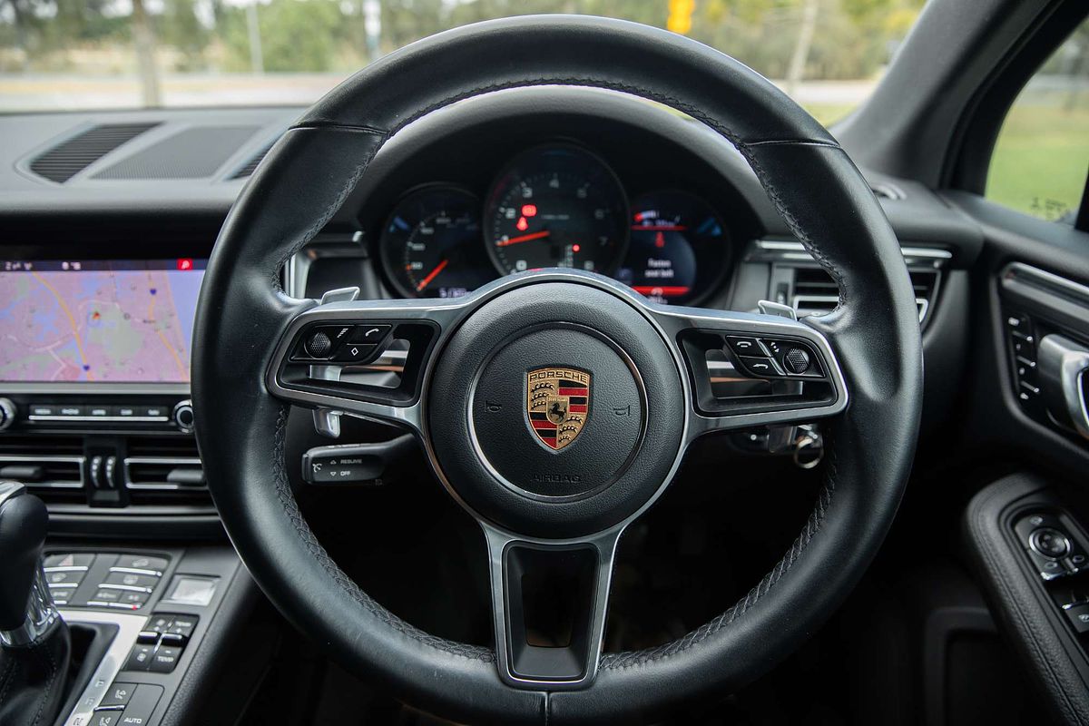 2020 Porsche Macan  95B