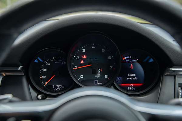 2020 Porsche Macan  95B