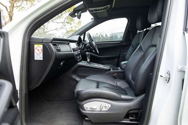 2020 Porsche Macan  95B