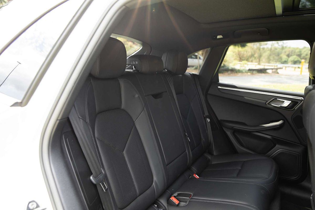 2020 Porsche Macan  95B